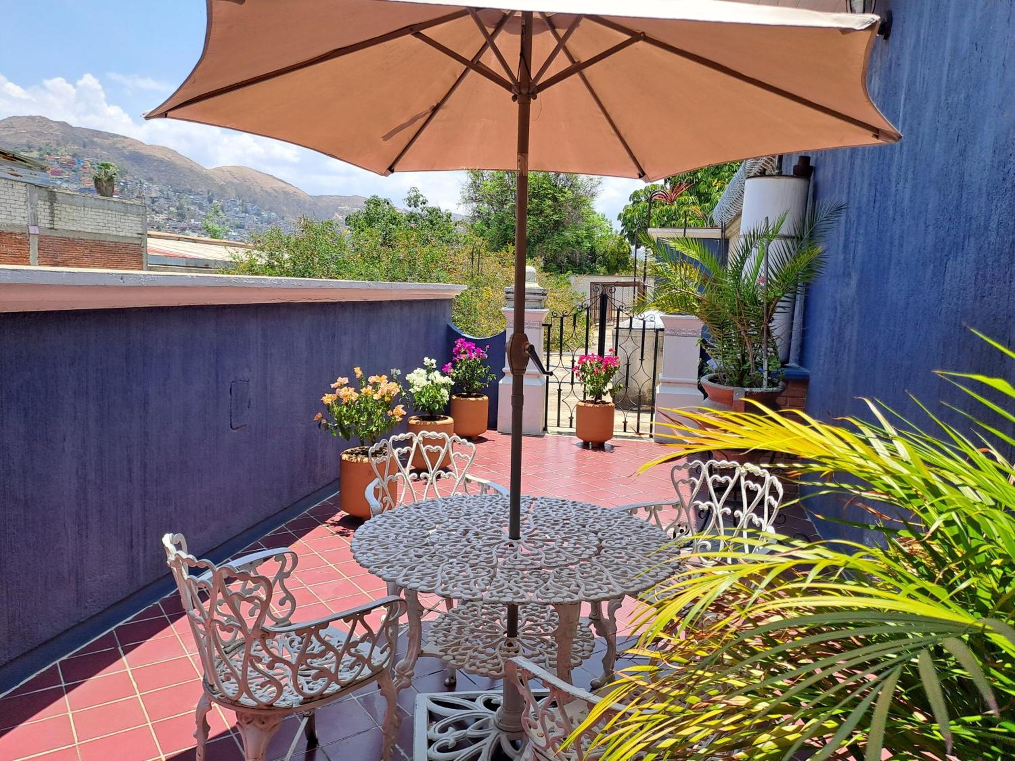 Casa Refugio Budget House 8 Rooms & 9 Bathrooms Oaxaca Bilik gambar